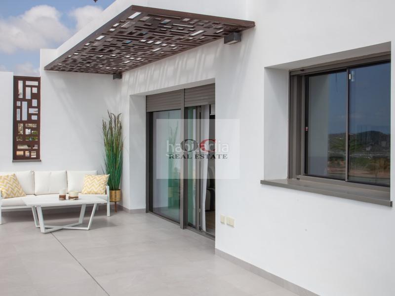 Foto a0af7f31-74d0-4cbf-8918-c2dd139959e1. Etagenwohnung mit parking in balcón de Finestrat-terra marina Finestrat