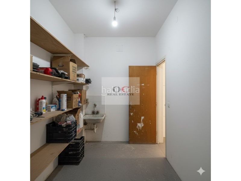 Foto 2a11e6be-feaf-435d-854a-ed7916f6759a. Local comercial a Vistalegre Murcia