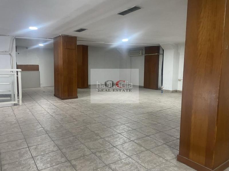 Foto 5d0bb448-6e1a-43c7-8b23-2287b8480b5d. Location local commercial dans La Fama Murcia