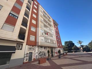 Appartement à Ronda Sur. Piso en venta en ronda sur