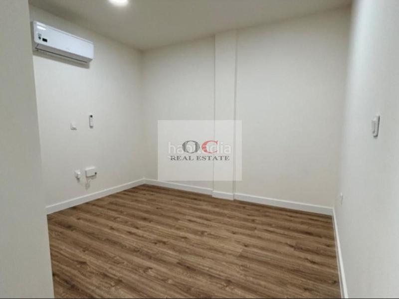 Foto 17f8bd2d-5415-476a-b9cf-d563b2bfbfef. Rent business premise in San Miguel Murcia