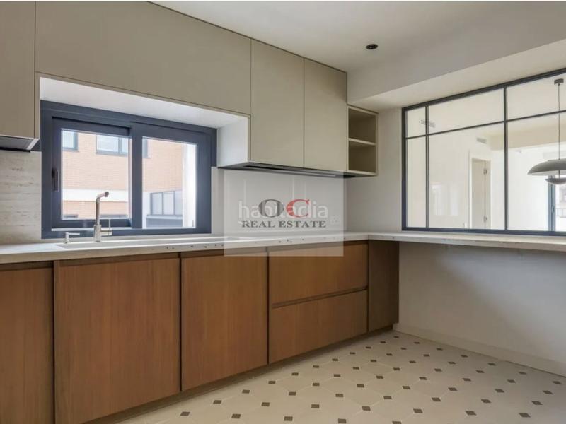 Foto a0ce8537-af51-4237-86ee-cb3a09d7af78. Penthouse with parking in Juan Carlos I Murcia