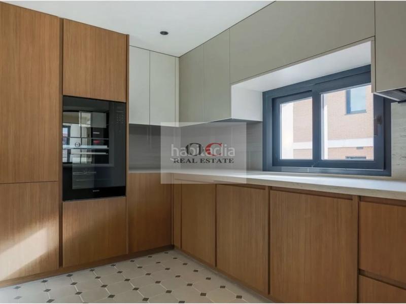 Foto f9e291a2-c73b-4177-a6d3-36bd7c05f2dd. Penthouse with parking in Juan Carlos I Murcia