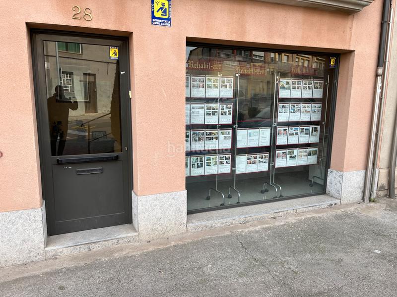 Foto 86b0bff3-74e6-4901-9651-ef830382188f. Location local commercial dans carrer doctor fleming 9 dans Manlleu