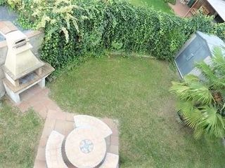 Casa pareada en Masies de Voltregà (Les). Casa a 3 vents a les masies de voltregà amb jardí i piscina