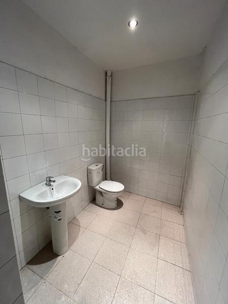 Foto 4ab650ff-08da-4449-83d9-4cbae9b3064c. Industrial building in Manlleu