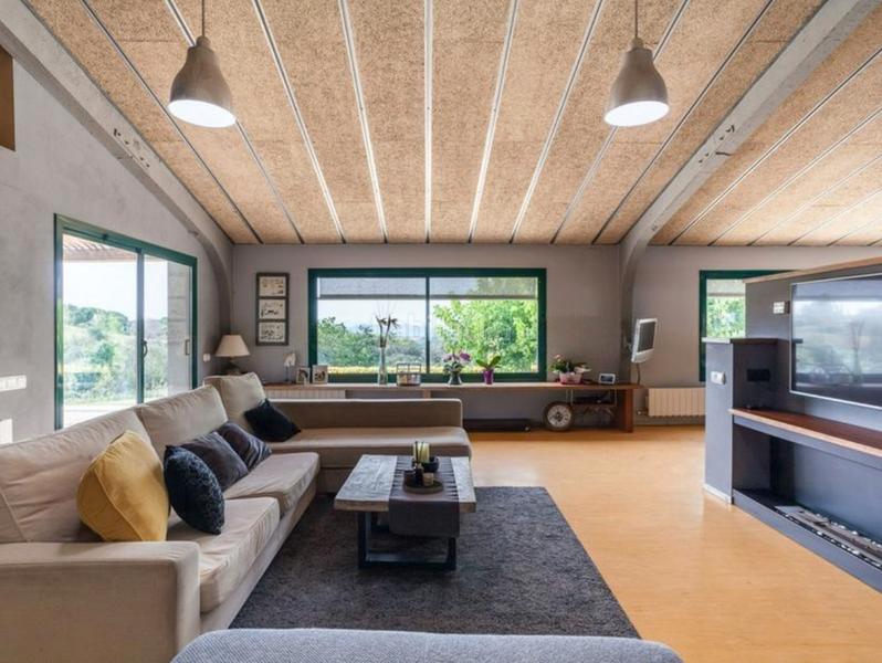 Foto 7e22e7ed-d22a-4877-a7a5-8fc6e28c4ff3. Xalet amb xemeneia calefacció aparcament a Bigues i Riells del Fai