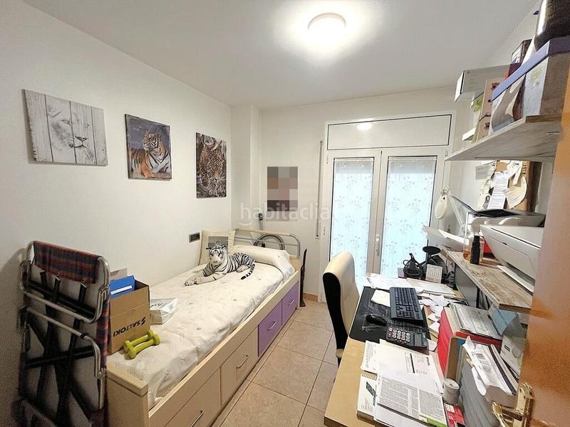 Foto e44bc10c-2ff0-4668-b3b7-93657fd6e3c9. Casa a schiera con camino riscaldamento parcheggio in Manlleu