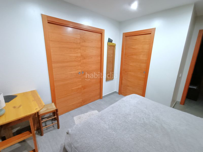 Foto 897f1c0c-20ad-4712-9661-35dbe4fb4237. Planta baixa amb xemeneia calefacció a Torelló