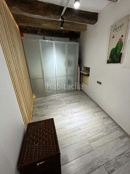 Foto 1860054a-9122-4703-9b6d-c85957412b65. Casa adossada amb calefacció aparcament a Manlleu