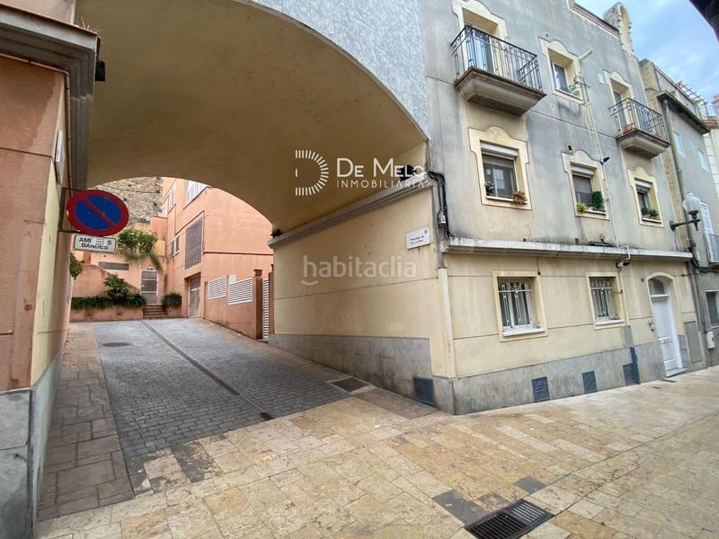 Foto 20beb1f4-52f5-44ee-8f1f-6fc71e66dfdb. Casa amb calefacció aparcament a Centre Sant Boi de Llobregat