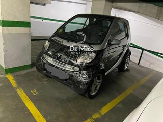 Autoparkplatz in Travessera de les corts 15. Pk travessera de les corts la maternitat i sant ramon