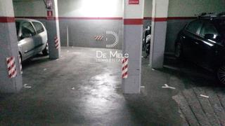 Lloguer Aparcament cotxe a Rocafort 239. Plaza de moto alquiler compartida en eixample