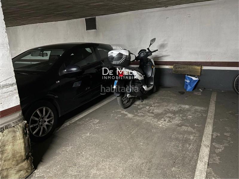 Foto 2e93fc48-ef4f-4c16-880f-4e5d98224ef4. Location parking voiture dans onze de setembre 13 dans Hospitalet de Llobregat (L´)