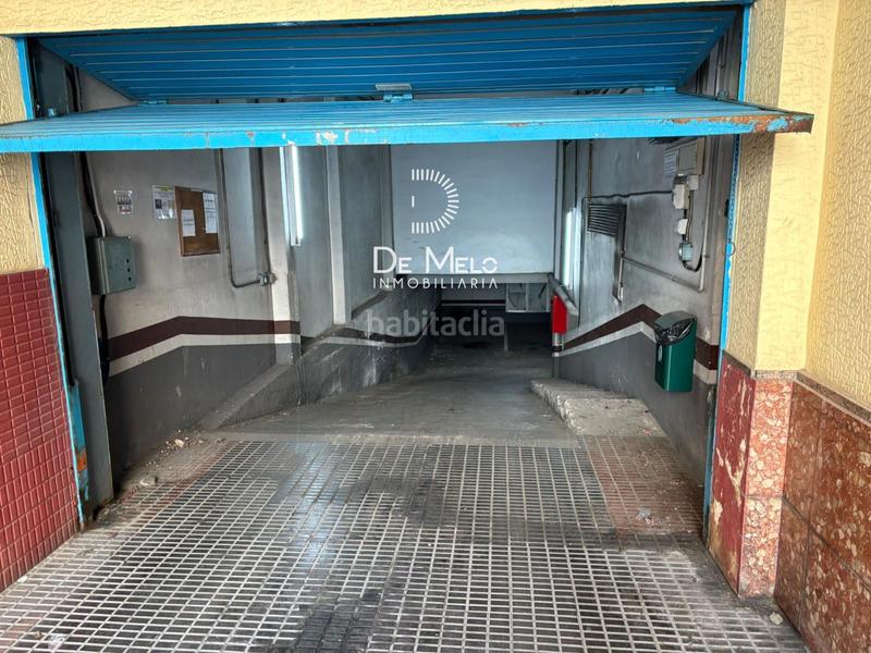 Foto d5a35c29-bff2-4bc8-945d-0c9f58bf2005. Alquiler parking coche en onze de setembre 13-15 parking en venta alquiler en onze de setembre , 13 colblanc lh en Hospitalet de Llobregat (L´)