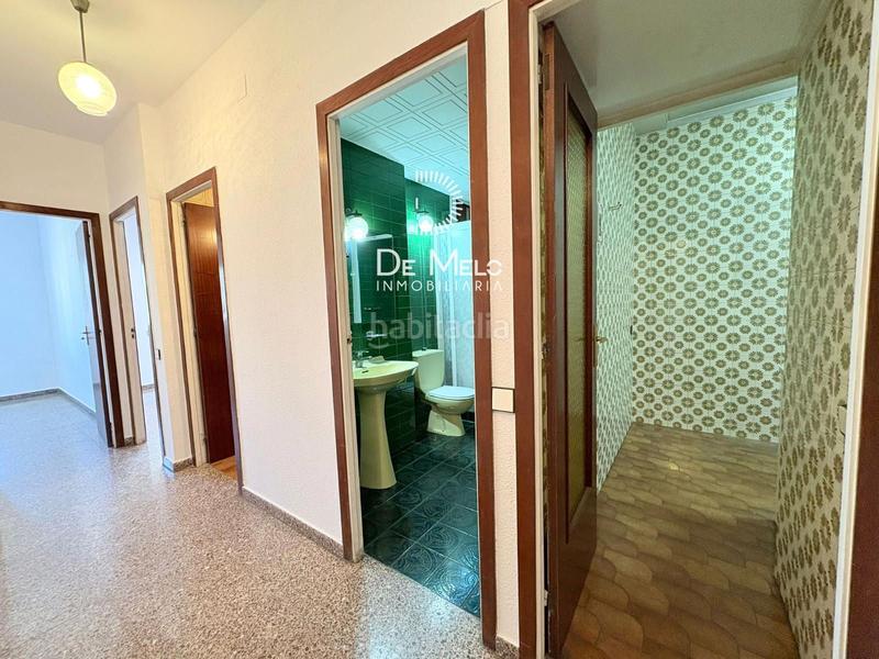 Foto 71a8ca0c-baad-4d15-827e-3a0acc6fb339. Pis amb aparcament a Collblanc Hospitalet de Llobregat (L´)