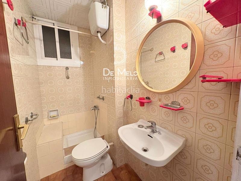 Foto ce54ebe5-11b7-41ba-858d-6ddff5be4bc7. Pis amb aparcament a Collblanc Hospitalet de Llobregat (L´)