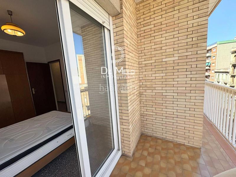 Foto cf805b8b-d9df-4e48-8e9a-b4878b48f4a7. Pis amb aparcament a Collblanc Hospitalet de Llobregat (L´)