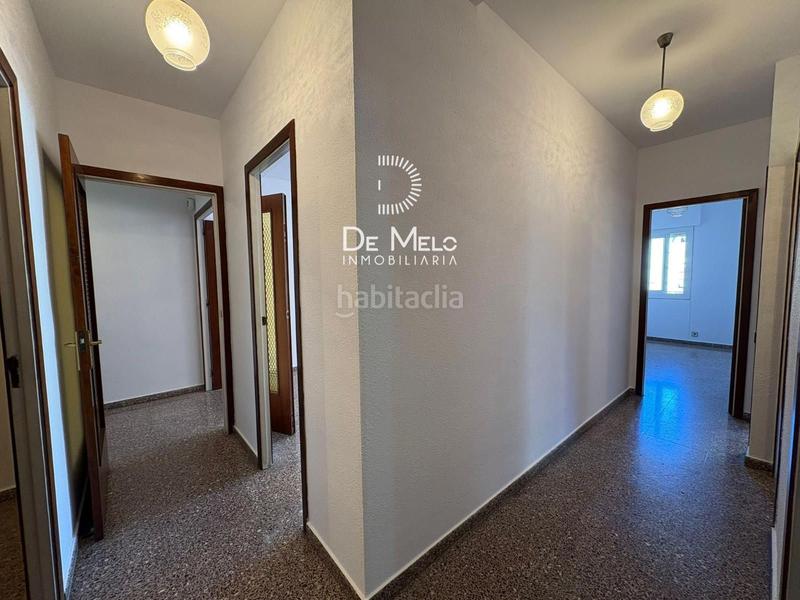 Foto f7da9afb-8444-44bb-93db-88603de476bd. Pis amb aparcament a Collblanc Hospitalet de Llobregat (L´)