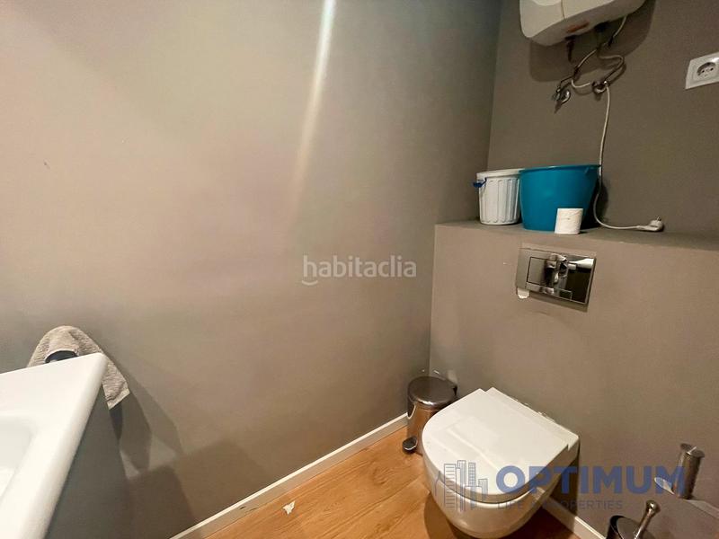 Foto 1b8c73d2-af3f-4dcb-8661-51b249e1f34f. Local comercial amb calefacció a La Nova Esquerra de l´Eixample Barcelona