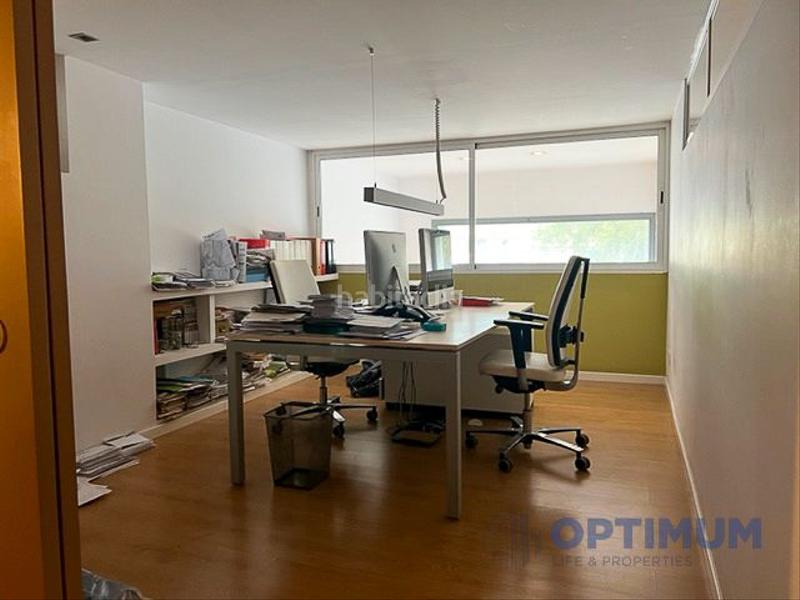 Foto 7874466d-b866-45c5-b317-5e38c9efde1c. Local comercial amb calefacció a La Nova Esquerra de l´Eixample Barcelona