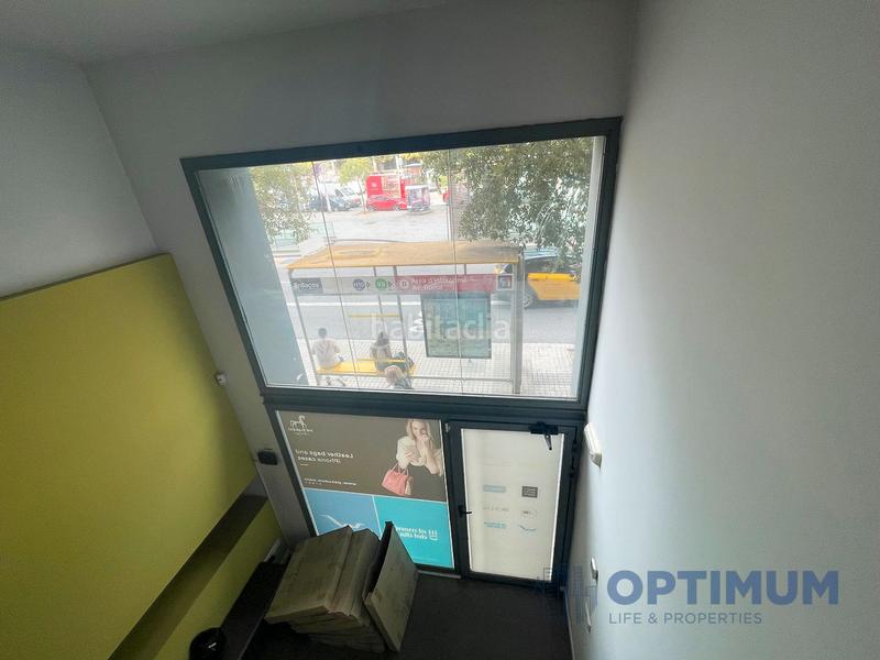 Foto 9929fc89-340b-4443-8a34-1761fd721e78. Local comercial amb calefacció a La Nova Esquerra de l´Eixample Barcelona