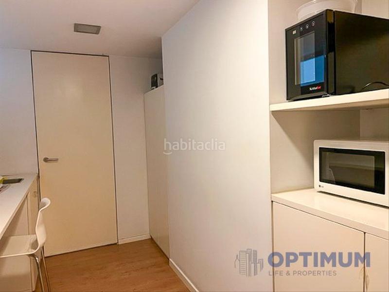 Foto c2ce8c2f-98d4-4671-9aa3-17840ab9fdf1. Local comercial amb calefacció a La Nova Esquerra de l´Eixample Barcelona