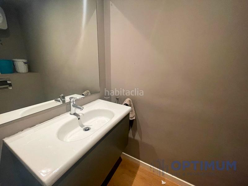 Foto ebfcb41c-e739-4753-bf6c-6cfd885b8570. Local comercial amb calefacció a La Nova Esquerra de l´Eixample Barcelona