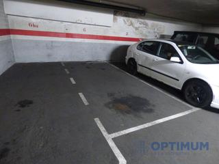 Miete Autoparkplatz in Carrer de ramon batlle 21. Varias plazas de pkg disponibles.