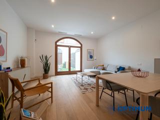 Duplex  Carrer de pons i gallarza. Planta baja nueva estilo casita tipo duplex a estrenar