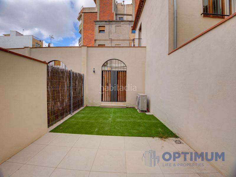 Foto 44cdcd92-b046-460b-bc04-ba94d6b770eb. Dúplex amb calefacció a Sant Andreu de Palomar Barcelona