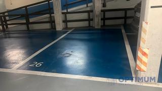 Aparcament cotxe  Carrer de joan gamper. Garaje en venta en  les corts