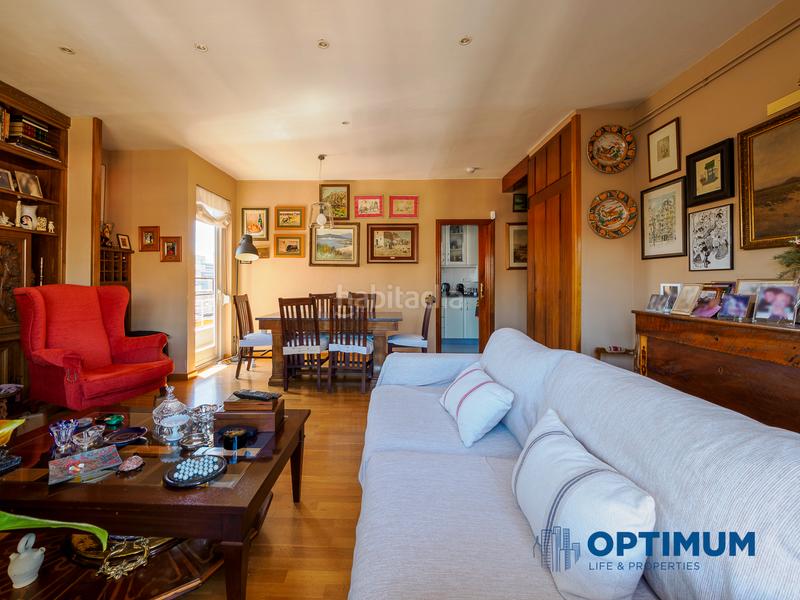 Foto b0b7f8b8-8242-4e8c-b7ae-a1e88b13640e. Piso  en venta en passeig de manuel girona en Barcelona