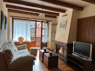Apartament a Carrer francesc macià 5. Apartamento en esterri d'àneu