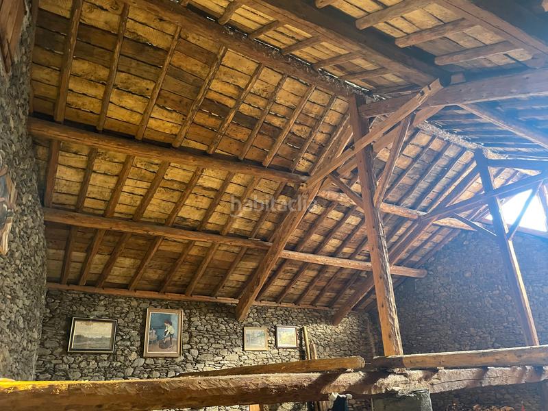 Foto c6aadb95-72b9-440c-82fb-af1111e7514e. Masia a plaça de la casalta 1 a Alt Àneu