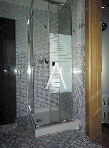 Foto a202a949-47dd-4402-b642-4bda35f5521f. Locale commerciale in Iralabarri Bilbao