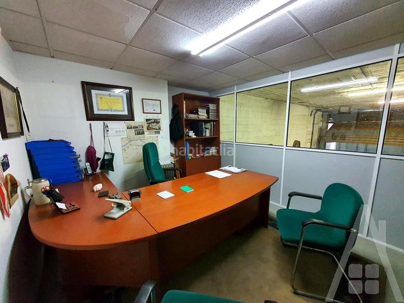 Foto deb70de5-fd82-4dc5-b868-21a8a6c12ab3. Nau industrial a Bolueta Bilbao