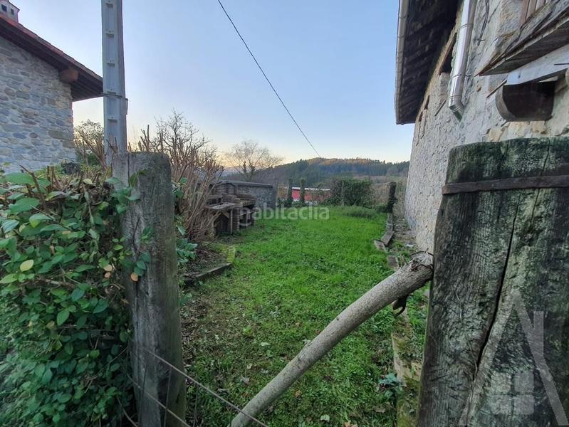 Foto 1f42f18e-b01d-4f9e-b501-2e03a06a96e0. House with heating parking in Zeanuri