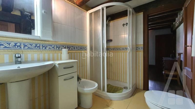 Foto 700d5a61-89c9-450f-9de2-3c676015854e. House with heating parking in Zeanuri