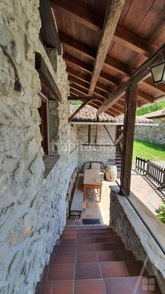 Foto de226ec3-8c43-4f59-86f8-3bbe5e88bc11. House with heating parking in Zeanuri