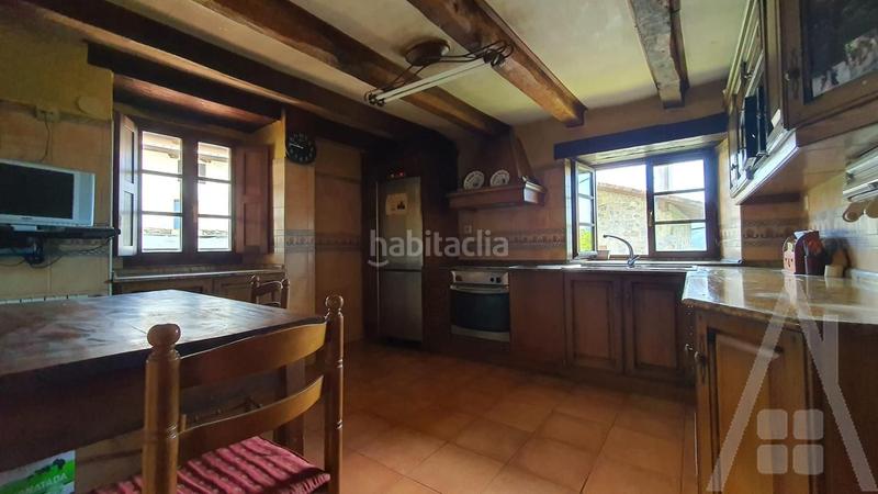 Foto e2db4c11-4f7d-444e-9fe8-3b3749735170. House with heating parking in Zeanuri