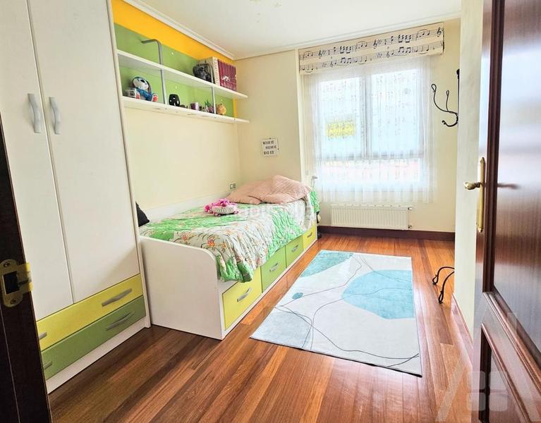 Foto 77dd9d68-cd90-4700-acf9-f1f9d829d241. Appartamento con riscaldamento parcheggio in Centro-Ariz-Uribarri Basauri