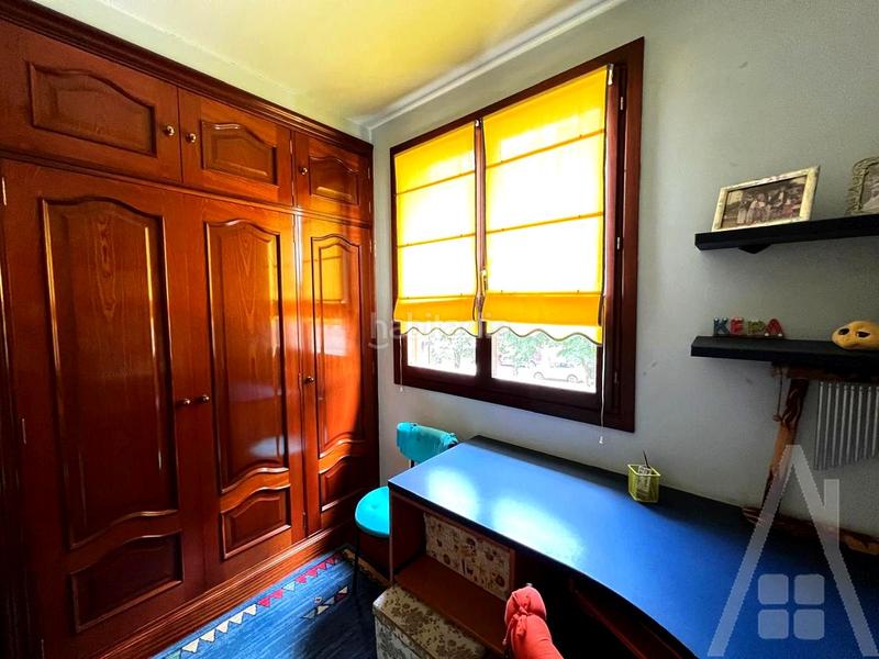 Foto 1ff1e2ee-848e-4b0c-9c8d-7912ecfd37f9. Casa amb calefacció a San Miguel Basauri