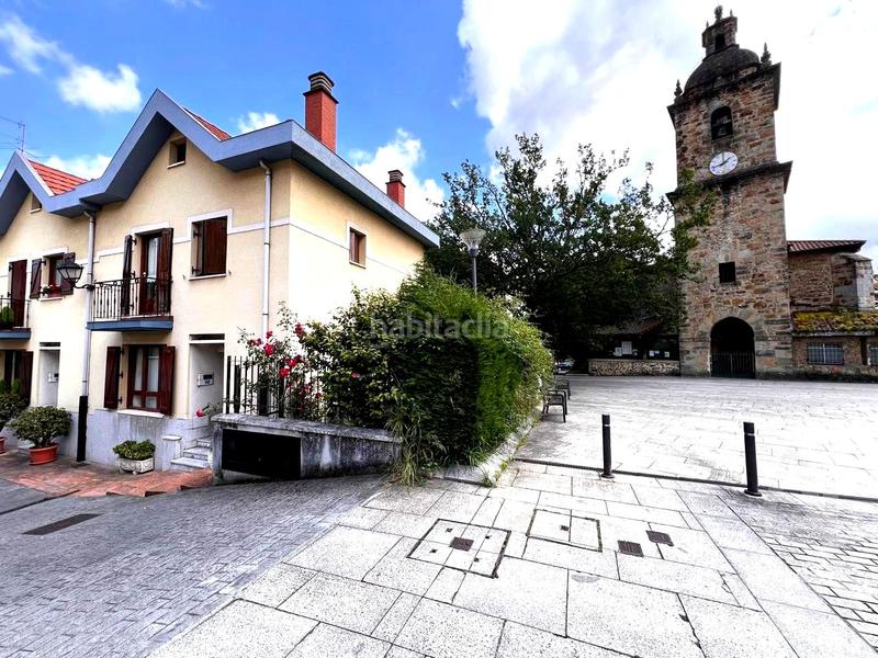 Foto 3e5050ce-34f9-44bb-b00a-046dc49610fe. Casa amb calefacció a San Miguel Basauri