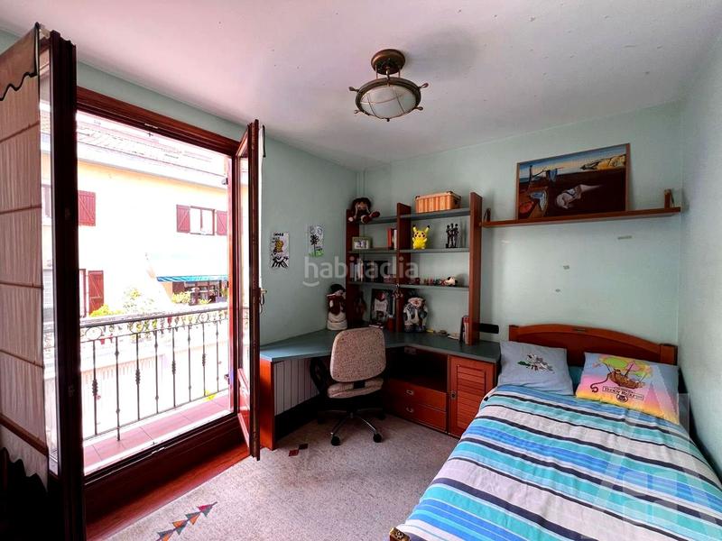 Foto 6eff7b89-1852-4134-9480-d604f7aeb89e. Casa amb calefacció a San Miguel Basauri