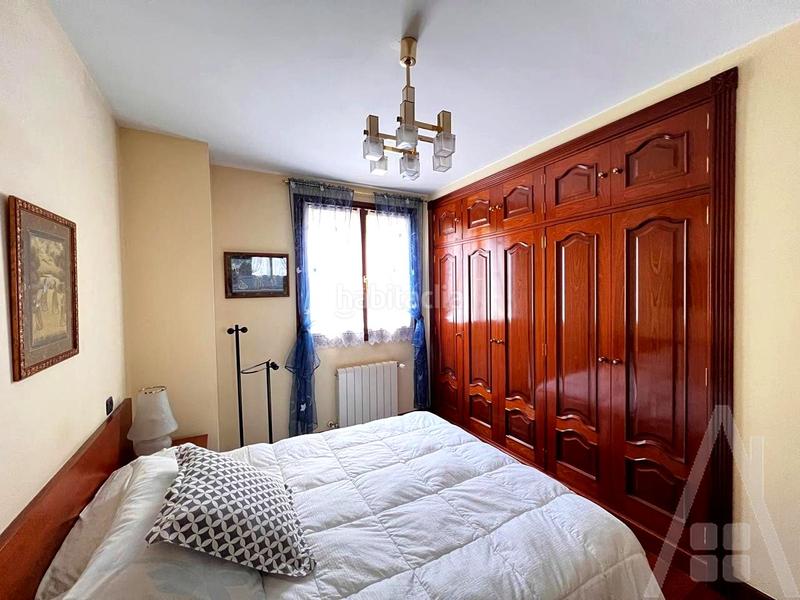 Foto 8782e336-3270-4400-8099-6bcffb5309aa. Casa amb calefacció a San Miguel Basauri