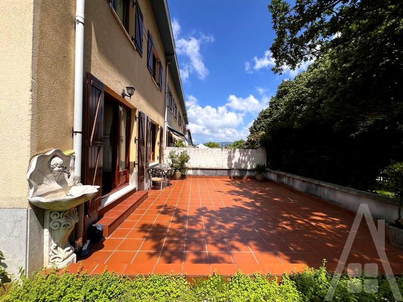 Foto b32ffa65-b315-4ad1-b6aa-d3cfd2fd0743. Casa amb calefacció a San Miguel Basauri