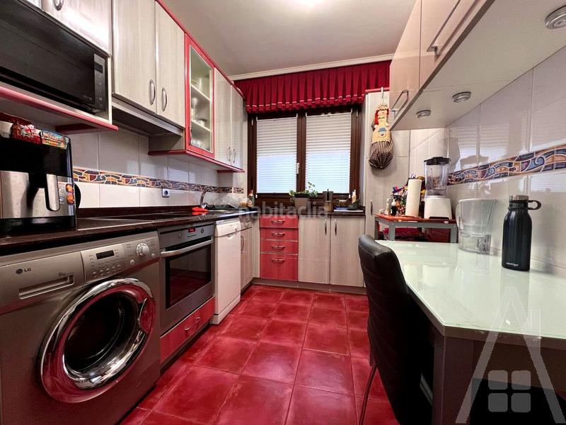 Foto cf94bd6e-a78b-4694-83af-a661a15a4e2a. Appartement avec chauffage dans Centro-Ariz-Uribarri Basauri