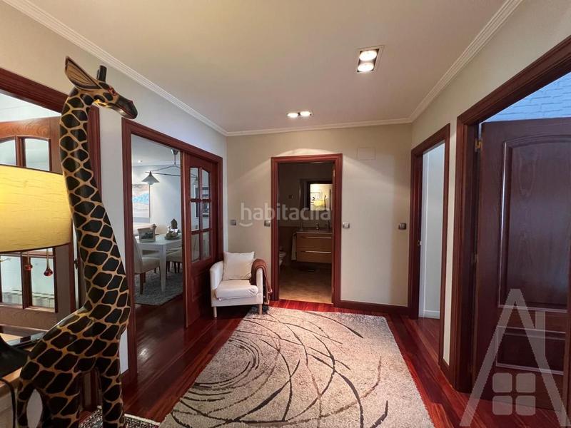 Foto eec2f378-2365-4aed-b8d6-489c80ca0483. Piso fantástica vivienda en la plaza arizgoiti con terraza en Basauri