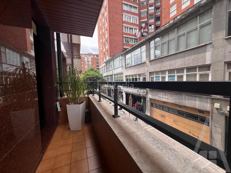 Foto f4ac65b4-88fa-4a4a-9f7b-23261b6a54e3. Piso fantástica vivienda en la plaza arizgoiti con terraza en Basauri